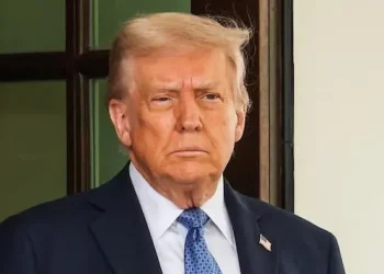 მან რაკეტების გამოცდის ნაცვლად  ომი უნდა დაასრულოს – დონალდ ტრამპი ვლადიმერ პუტინზე