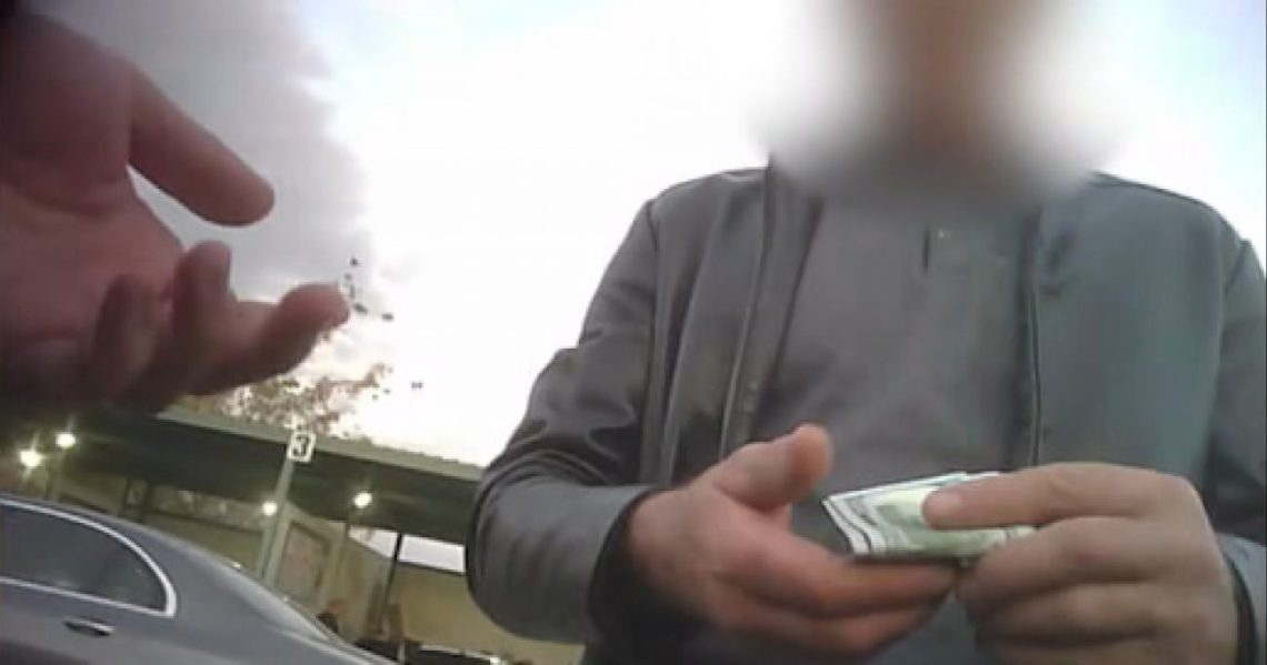 საგამოძიებო სამსახურმა ქრთამის აღების ფაქტზე ერთი პირი დააკავა