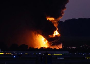აშშ-ში სატვირთო თვითმფრინავი ჩამოვარდა – დაიღუპა 7 ადამიანი