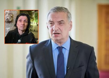 ” ქალბატონმა აზამ ზუსტად იცის, რა ბედი დააწია სააკაშვილის ხელისუფლებამ დევნილებს, იმ ადამიანებთან ერთად არ უნდა იდგეს, წლოვანება კი დამცავი მექანიზმი არ არის” –  გია ვოლსკი აზა ჩილაჩავას  დაკავებაზე