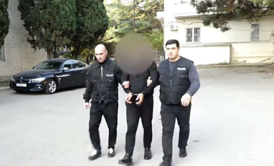 ქვემო ქართლში პოლიციამ ოჯახში ძალადობის ბრალდებით 1 პირი დააკავა