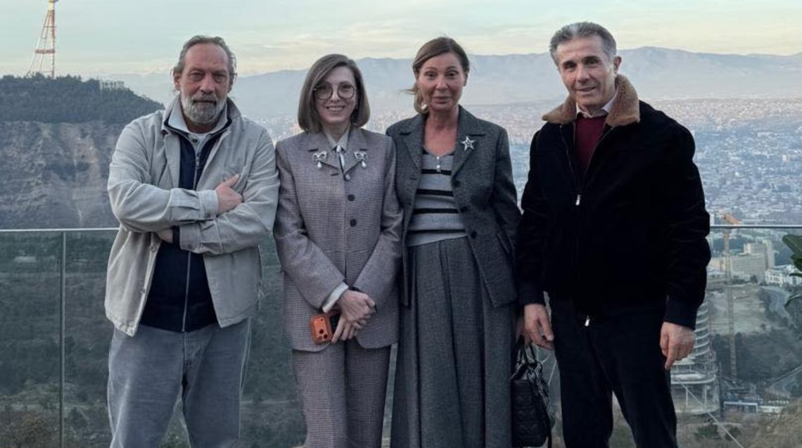 ეკა ჭიჭინაძე ბიძინა ივანიშვილთან ფოტოს აქვეყნებს