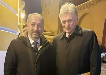 რუსეთში ქართული დიასპორის ხელმძღვანელი პუტინის პრესმდივან პესკოვს შეხვდა