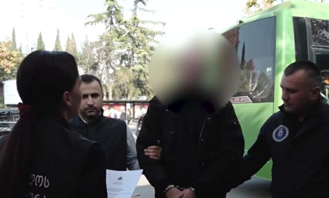 პროკურატურამ არასრულწლოვანის პირადი ცხოვრების საიდუმლოს უკანონო მოპოვების, შენახვისა და გავრცელების ფაქტზე ერთი პირი დააკავა