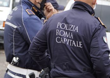 რომში ტანსაცმლისა და სამკალულის ქურდობისთვის საქართველოს 27წლის მოქალაქე დააკავეს