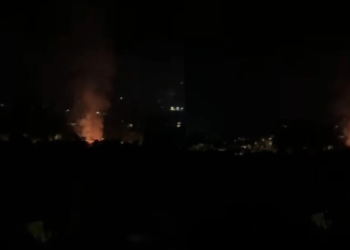 მახინჯაურში საცხოვრებელ სახლში ცეცხლი გაჩნდა – რა ხდება ადგილზე