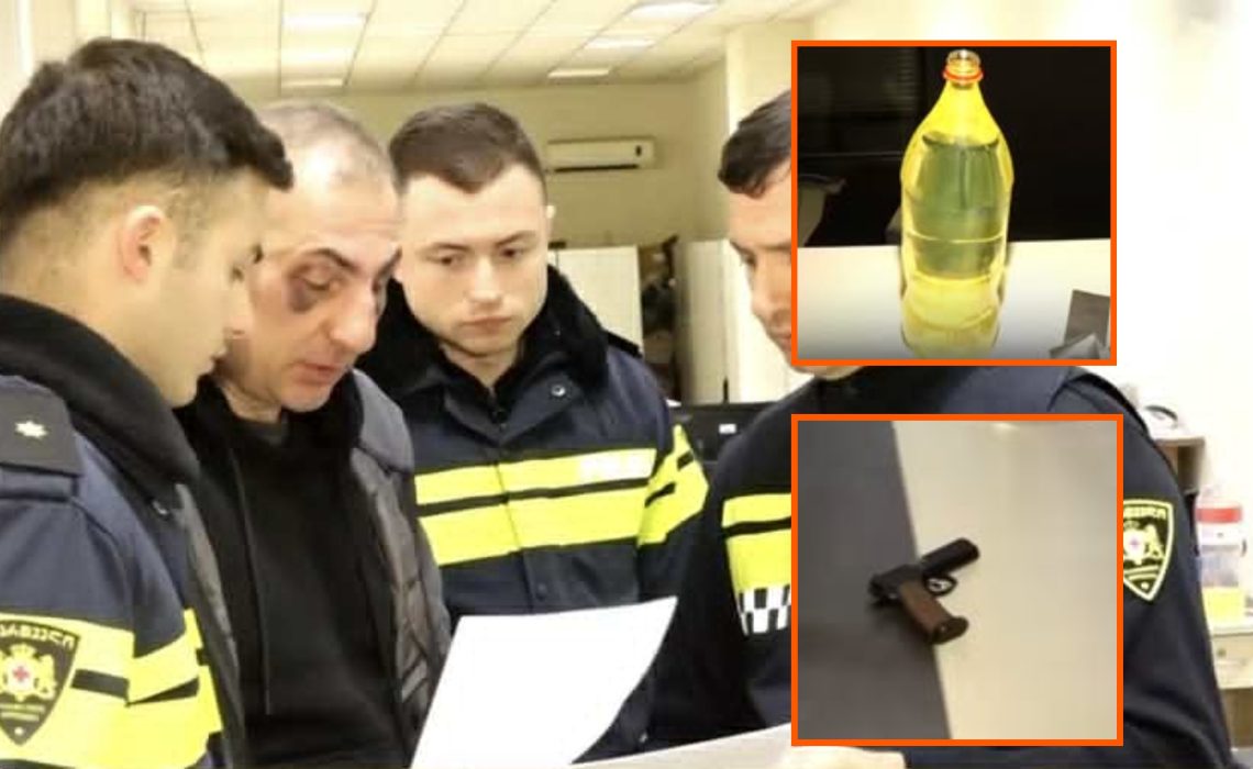 “ჩაქუჩით ჩაამსხვრია მინა, სასამართლოს შიდა სივრცეში ბენზინი დაასხა ტექნიკას, დოკუმენტაციას და შენობის დაწვა სცადა” – შსს ალეკო ელისაშვილზე