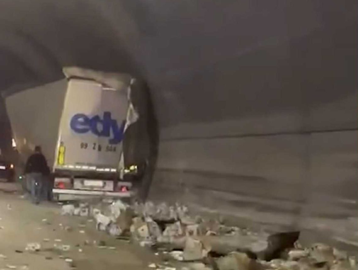 ავტოსაგზაო შემთხვევა რიკოთის ერთ-ერთ გვირაბში – რა ვითარება ადგილზე