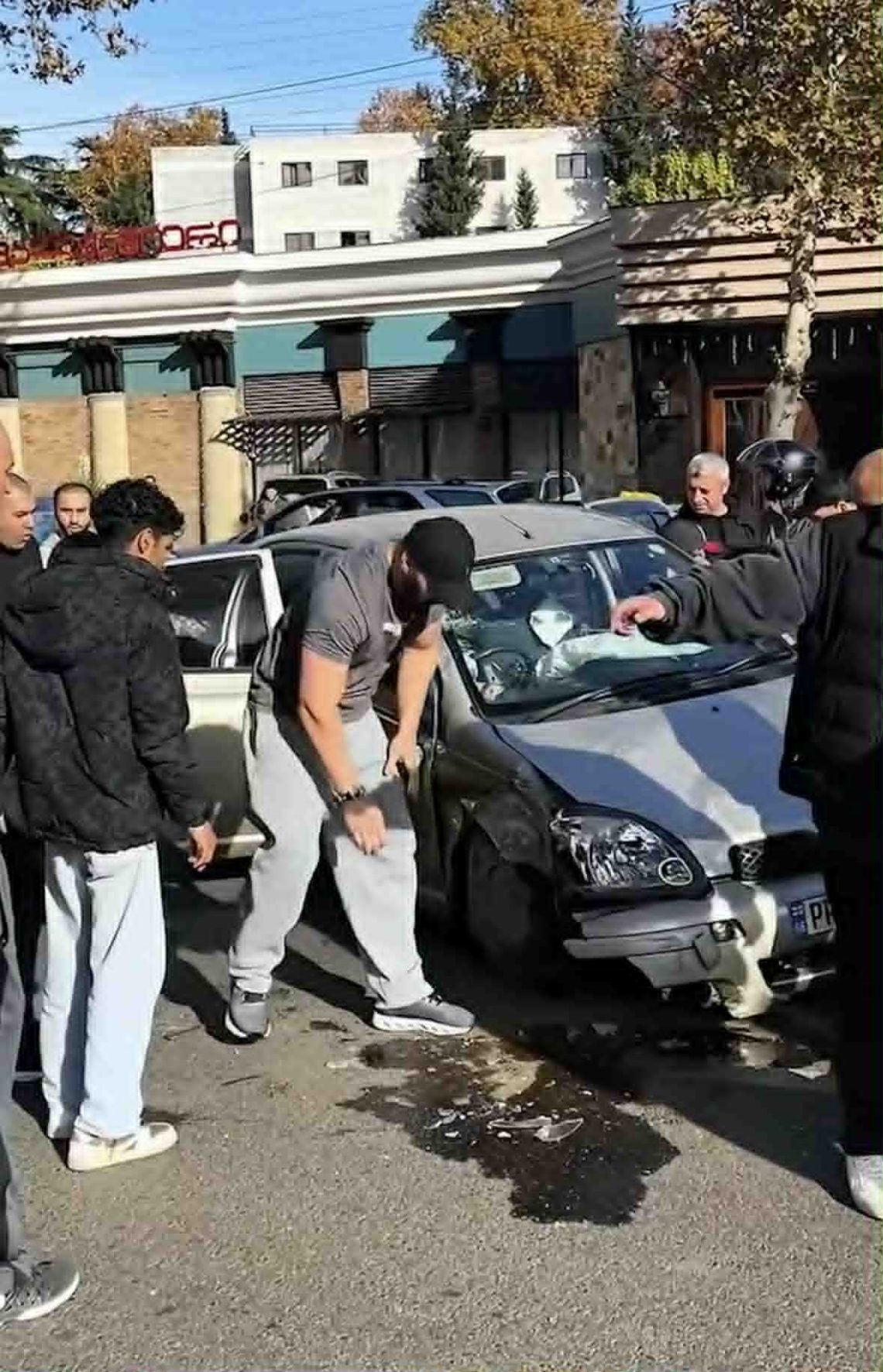 ავარია თბილისში სანაპიროზე – რა ვითარებაა ადგილზე