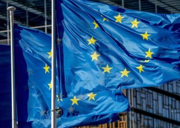 “ევროკავშირი რუსეთის მოქალაქეებისთვის სავიზო წესების დამატებით გამკაცრებას გეგმავს” – Politico