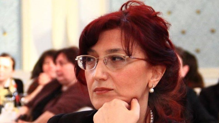 ბუტა რობაქიძის დედა მიმართვას ავრცელებს