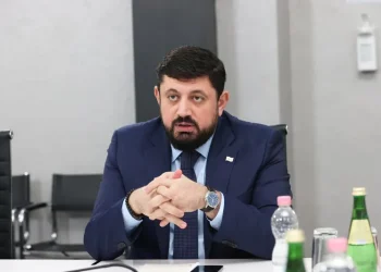 ანტიკორუფციული ბიუროს განცხადებით რაჟდენ კუპრაშვილის თანამდებობიდან გათავისუფლების შესახებ გავრცელებული ინფორმაცია სიმართლეს არ შეესაბამება