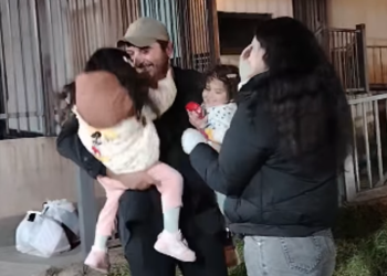 გიორგი მუმლაძემ 14-დღიანი პატიმრობის შემდეგ დროებითი მოთავსების იზოლატორი დატოვა