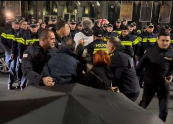 რუსთაველის გამზირზე პოლიციის უპრეცედენტო მობილიზებაა – რა ხდება ადგილზე