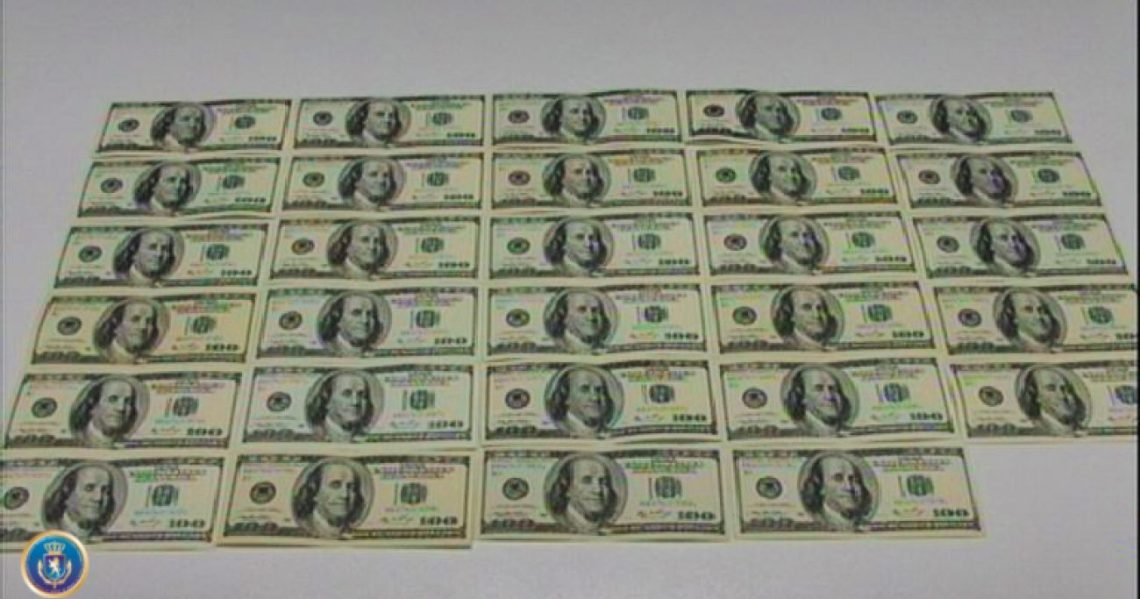 ქვემო ქართლში „ რიკო ექსპრესის “ფილიალებში ყალბი დოლარები გაასაღეს -დაკავებულია ორი პირი