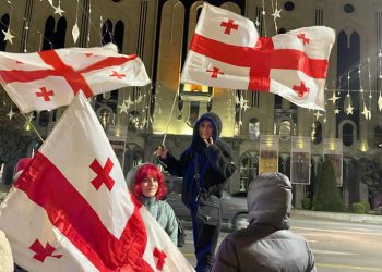 უწყვეტი აქციების 370 დღე – რუსთაველი ისევ გადაიკეტა