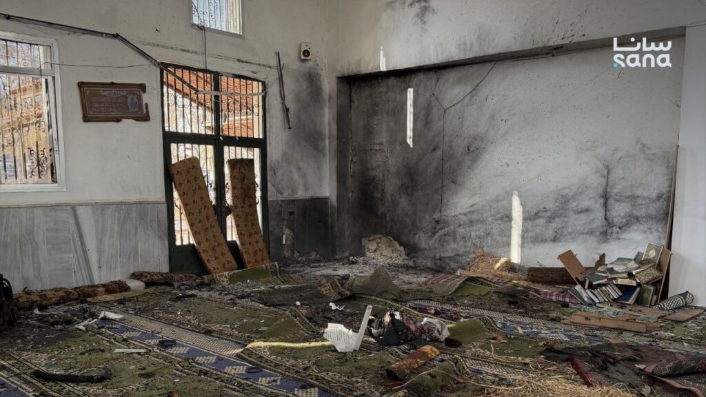 სირიაში, მეჩეთში აფეთქების შედეგად, სულ მცირე, 8 ადამიანი დაიღუპა და 18 დაშავდა