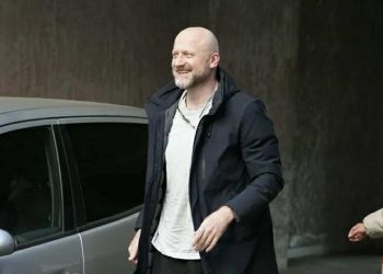 “რამდენ ხანს დაგვაცდიან გარეთ ყოფნას, ეს არის მნიშვნელოვანი” – ზურა ჯაფარიძე გათავისუფლების შემდეგ პირველ კომენტარს აკეთებს