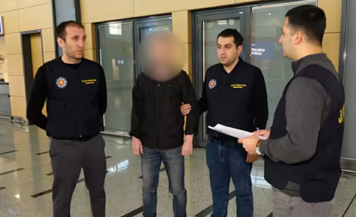 განსაკუთრებით დიდი ოდენობით ნარკოტიკული საშუალებების საქართველოში უკანონოდ შემოტანის ფაქტიზე უცხო ქვეყნის 2 მოქალაქე დააკვეს