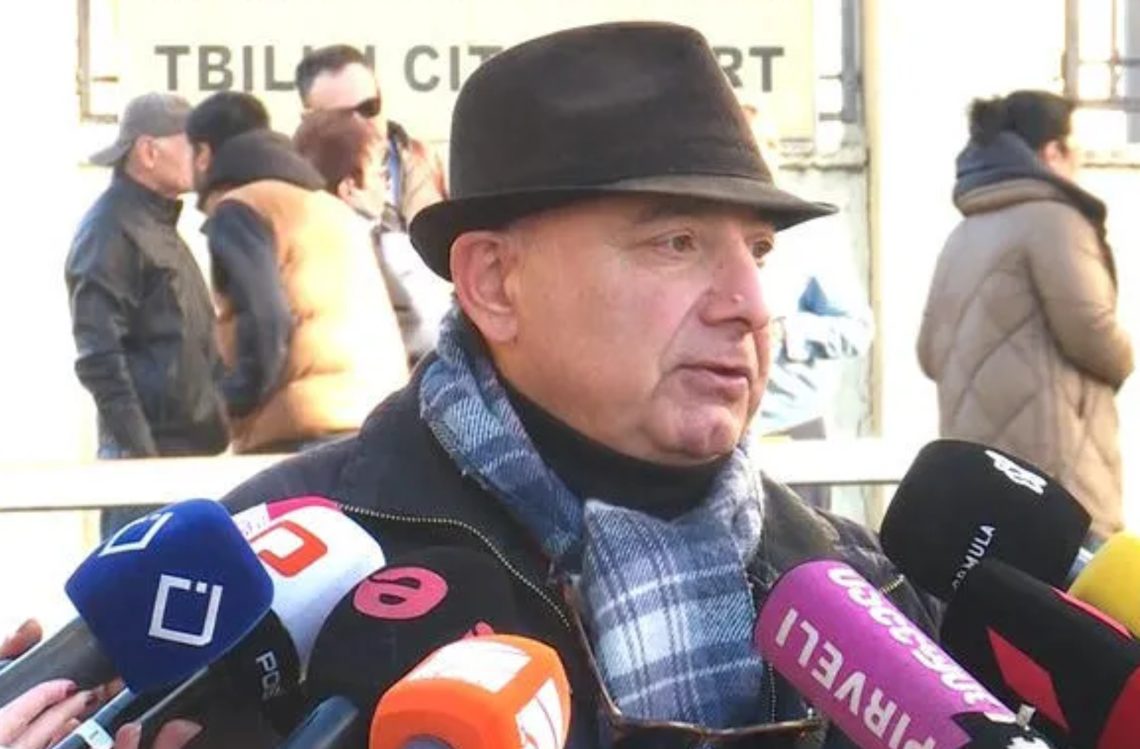 “კვლევაში არც ქიმიურ იარაღზე გვითქვამს არაფერი, არც მოწამვლაზე, კლინიკური ანალიზია” – გიორგი ჩახუნაშვილი