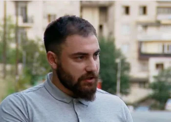 “სუს-ის წარმომადგენლები კლინიკაში მოვიდნენ, თუმცა უწყების ჩაბარებას არ ვაპირებ – მზად ვარ კითხვებს მაგისტრატ მოსამართლესთან გავცე პასუხი” – კონსტანტინე ჩახუნაშვილი