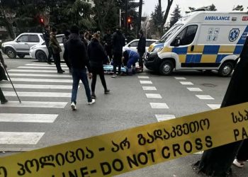 წერეთელზე ქვეით ქალს მანქანა დაეჯახა