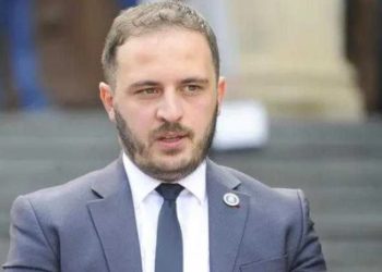 “ოთარ ფარცხალაძე ამჟამად იმყოფება რუსეთში” – ლევან ვეფხვაძე