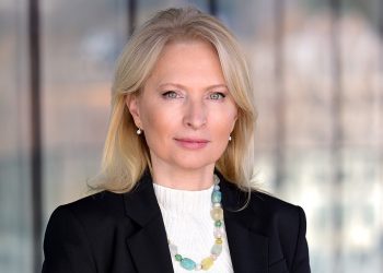 ეროვნული ბანკის პრეზიდენტის პოსტზე მყოფი ნათია თურნავა 2024 წელს ხელფასის სახით თვეში 37 729 ლარს იღებდა