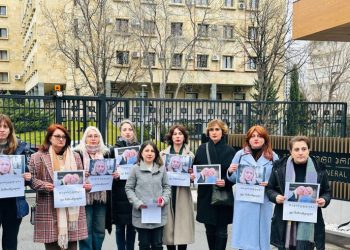 “გაათავისუფლეთ ევა შაშიაშვილი” – ქალმა პოლიტიკოსებმა და აქტივისტებმა პროკურორ გვარაკიძეს განცხადებით მიმართეს