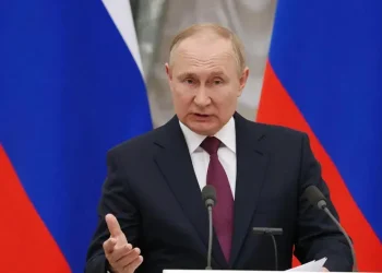 შავ ზღვაში რუსულ გემებზე თავდასხმების შემდეგ პუტინი უკრაინას ზღვისგან “მოწყვეტით” ემუქრება