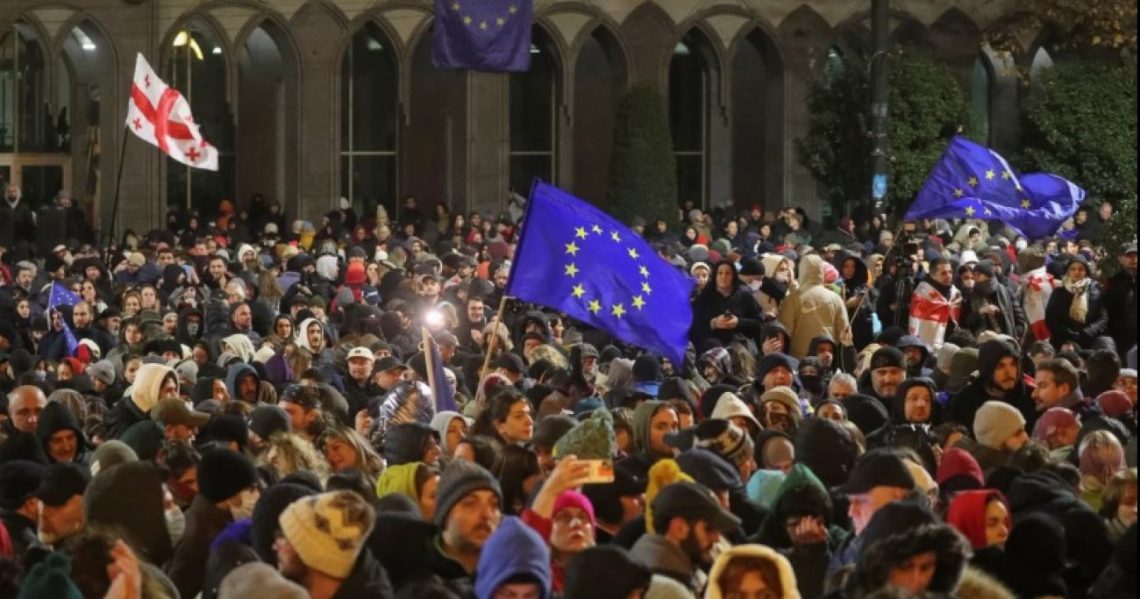 „ქართული ოცნება“ შეკრება-მანიფესტაციებთან დაკავშირებულ წესებს კვლავ ამკაცრებს