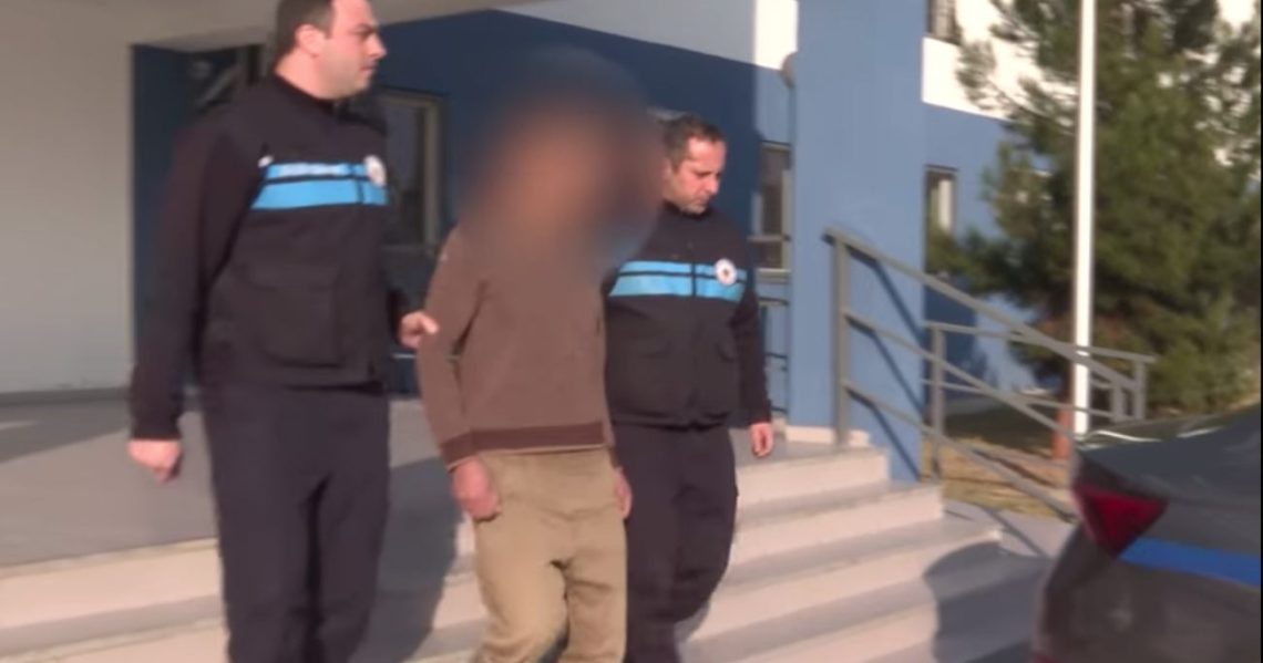 მიგრაციის დეპარტამენტის თანამშრომლებმა უცხო ქვეყნის 26  მოქალაქე საქართველოდან გააძევეს