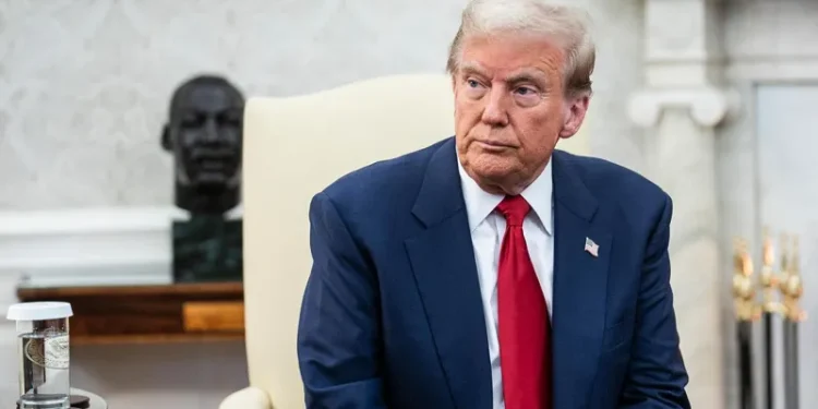 დონალდ ტრამპი განცხადებას ავრცელებს