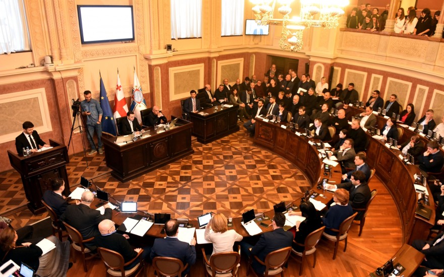 თბილისის ახალი ბიუჯეტი დამტკიცდა – რამდენი ლარით გაიზარდა?