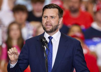 ოჰაიოში ჯეი დი ვენსის სახლი დააზიანეს – დაკავებულია ერთი პირი