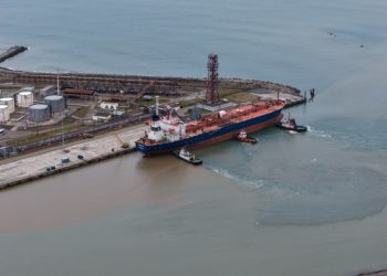 ნავთობპროდუქტების ექსპორტი საქართველოდან გაიზარდა – ექსპერტები სანქციების გვერდის ავლის რისკებზე საუბრობენ