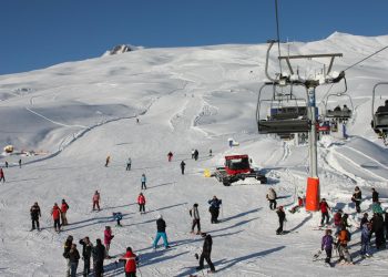 საგანგაშო ვითარება გუდაურში – რაზე საუბრობენ ადგილობრივები და დამსვენებლები