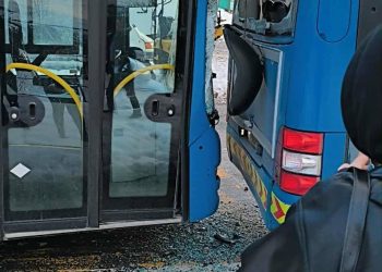 ავჭალაში ერთმანეთს ორი ავტობუსი შეეჯახა