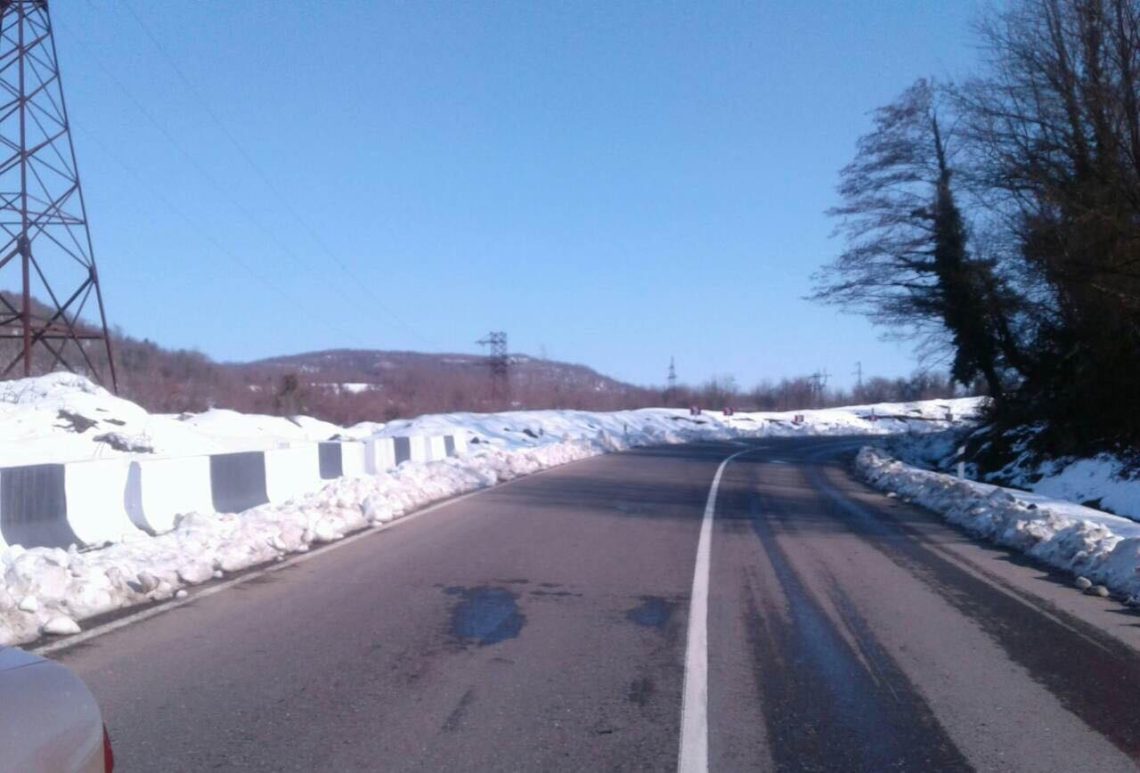 საჩხერე-უზუნთა-შქმერი-ზუდალის გზაზე ტრანსპორტის მოძრაობა აღდგა