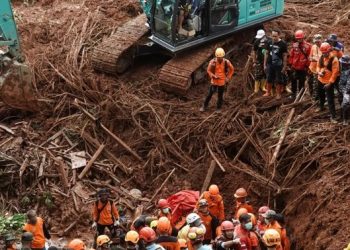 არის მსხვერპლი, დაკარგულებს ამ დრომდე ეძებენ – მეწყერი ინდონეზიაში