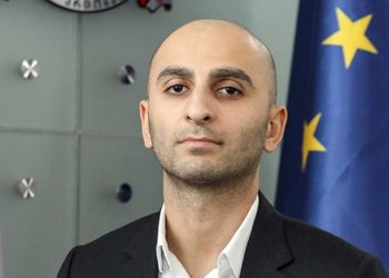 ილია ღუდუშაური წარდგენილ ბრალს აღიარებს და გამოძიებასთან თანამშრომლობისთვის მზადაა – ადვოკატი