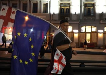 დაკავებულმა ბათუმელმა მედროშემ, ზურაბ ჭავჭანიძემ შიმშილობა შეწყვიტა