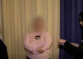 პოლიციამ დააკავა ქალი, რომელმაც მასთან არარეგისტრირებულ ქორწინებაში მყოფი მამაკაცი დანით დაჭრა