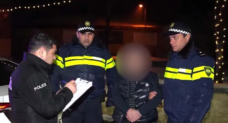 პოლიციამ თბილისში მომხდარი მკვლელობის ფაქტი გახსნა დაკავებულია ერთი პირი