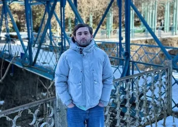 ცნობილია ავ­ტო­საგ­ზაო შემ­თხვე­ვის შედეგად გარდაცვლილი ახალგაზრდის ვინაობა