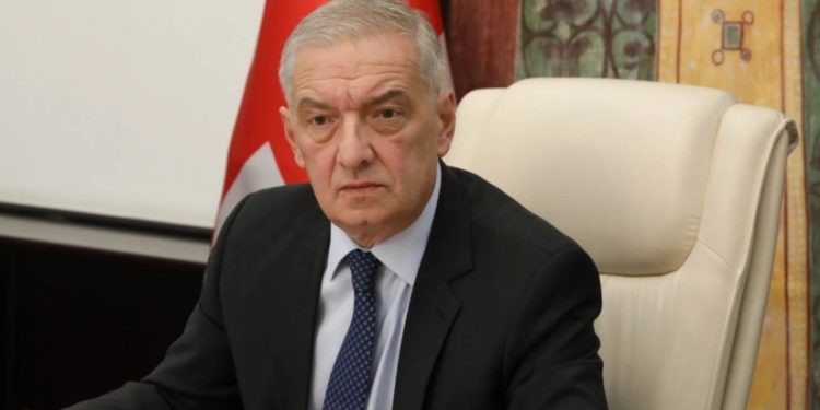 “სასულიერო პირები პოლიტიკურ განცხადებებს არ უნდა აკეთებდნენ” – ვოლსკი მეუფე იაკობს პასუხობს