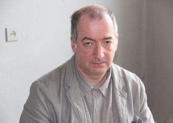 “მიზანი არის ერთადერთი – კონტროლი. როგორც ჩანს, არ მოხერხდა არსებული ადმინისტრაციების პირობებში “დრაკონული” ცვლილებების გატარება, შესაბამისად, ორი უნივერსიტეტი ერთიანდება” – თსუ-ს პროფესორმა ლევან გორდეზიანი