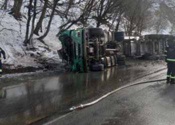 საგზაო-სატრანსპორტო შემთხვევის გამო, ჟინვალი-ანანურის გზაზე მოძრაობა დროებით აიკრძალა