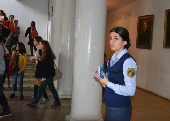 სკოლის მანდატურების ხელფასი  იზრდება