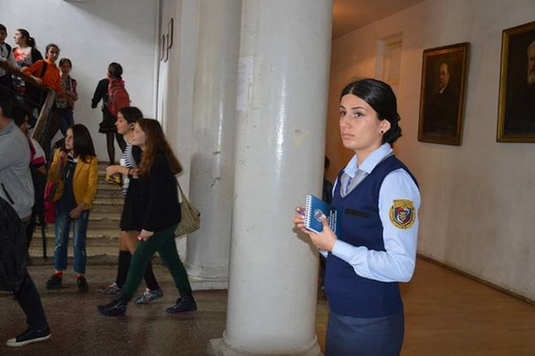 სკოლის მანდატურების ხელფასი იზრდება